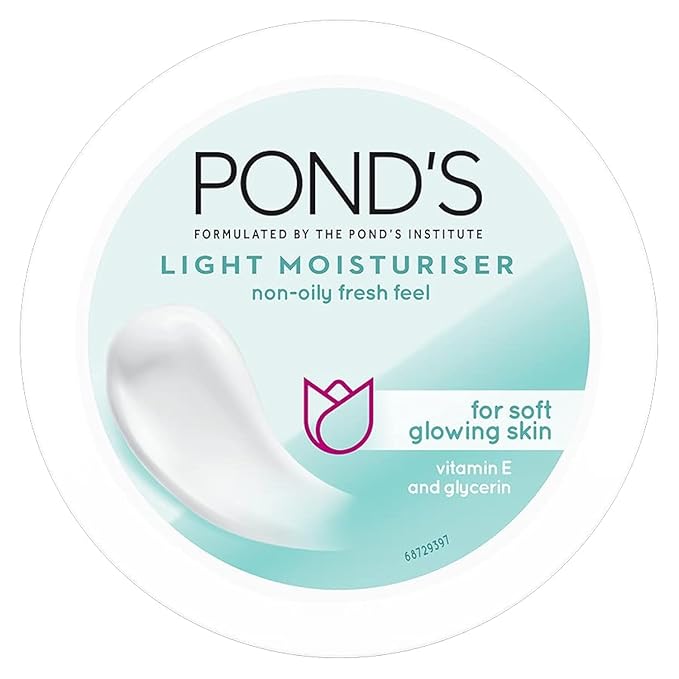 POND'S Light Face Moisturizer