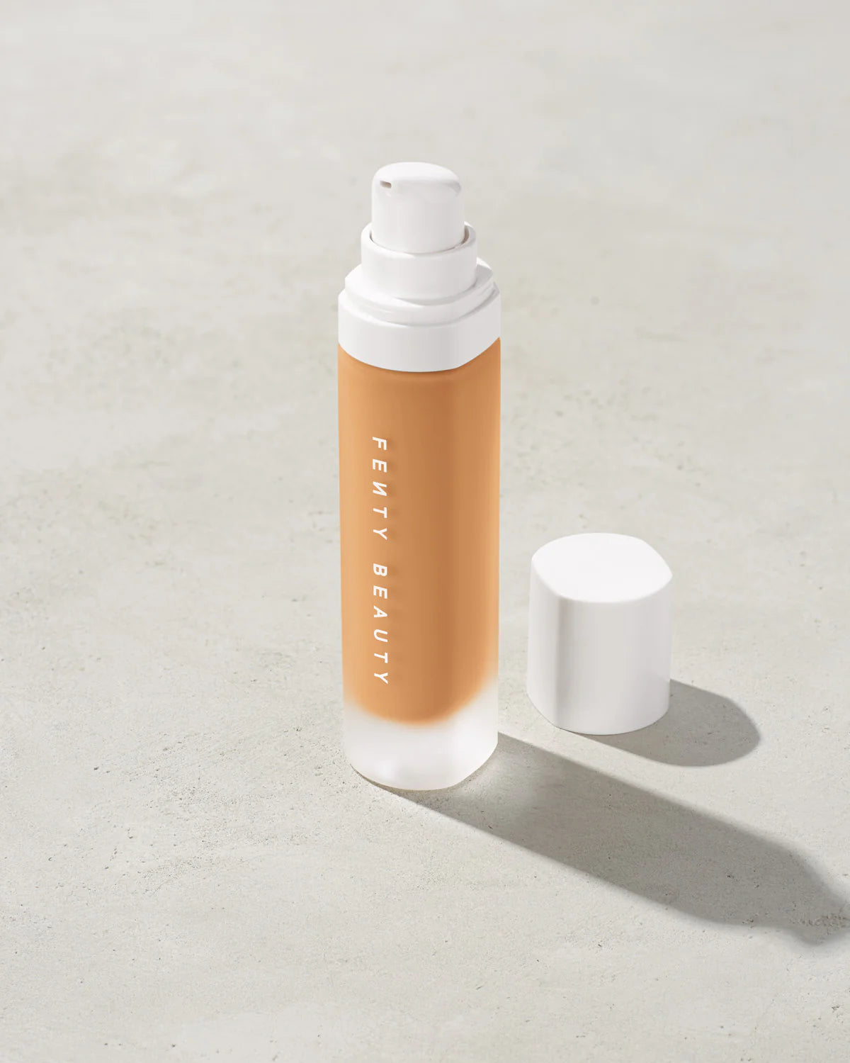 Fenty Beauty by Rihanna Pro Filt'R Soft Matte Longwear Foundation 32ml