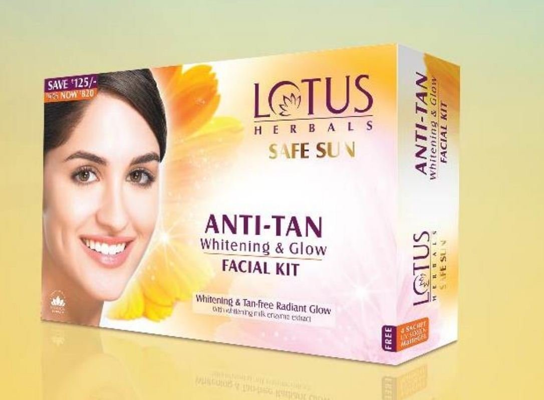 Lotus Safe Sun Anti Tan Whitening and Glow 4 in 1 Facial Kit