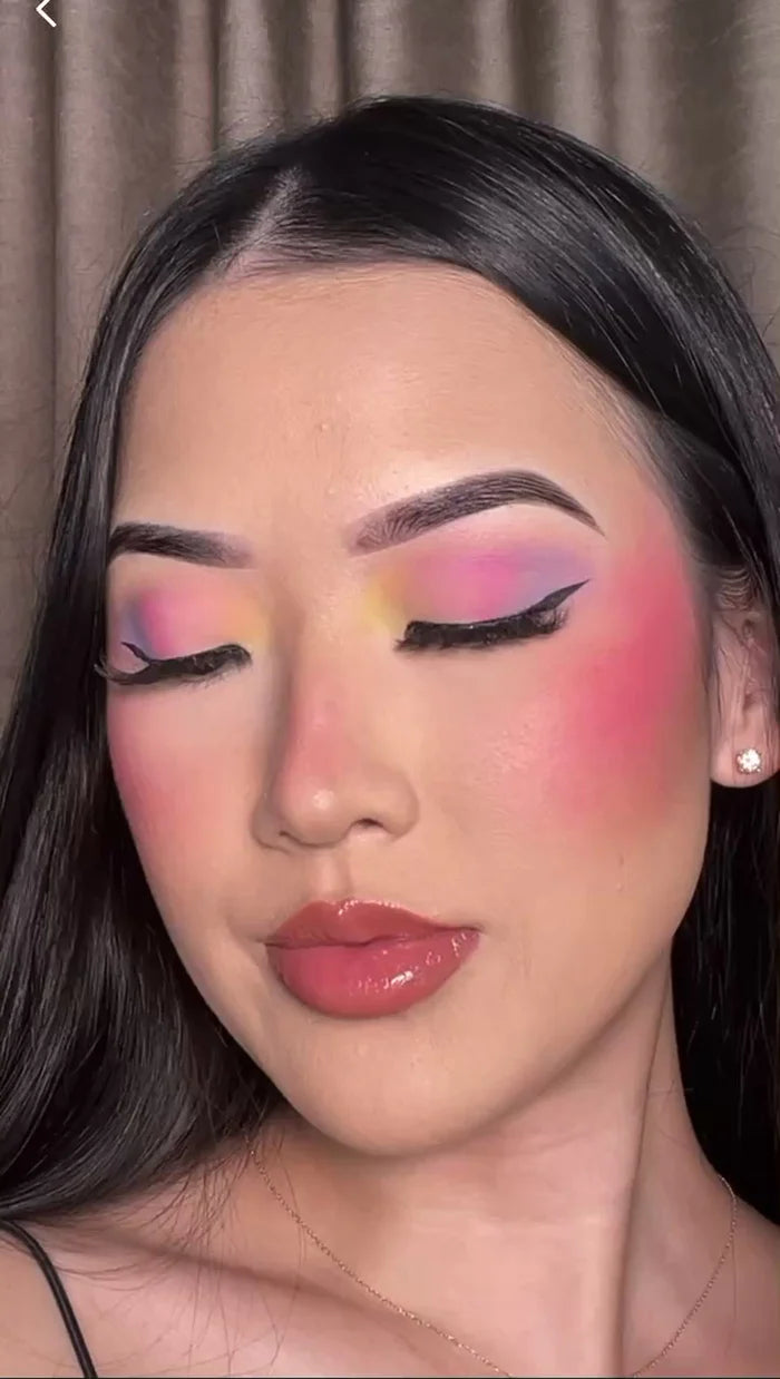 MOIRA ADMIT ONE FUN IS IN THE AIR MOIRALAND SERIES PALETTE