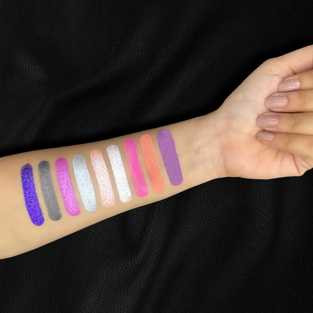 RENEE Fearless Eye shadow Palette 12gm