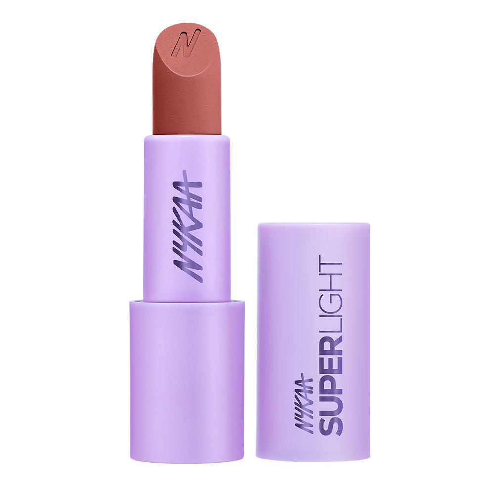 Nykaa Superlight Feather touch Lipstick (4.2g)