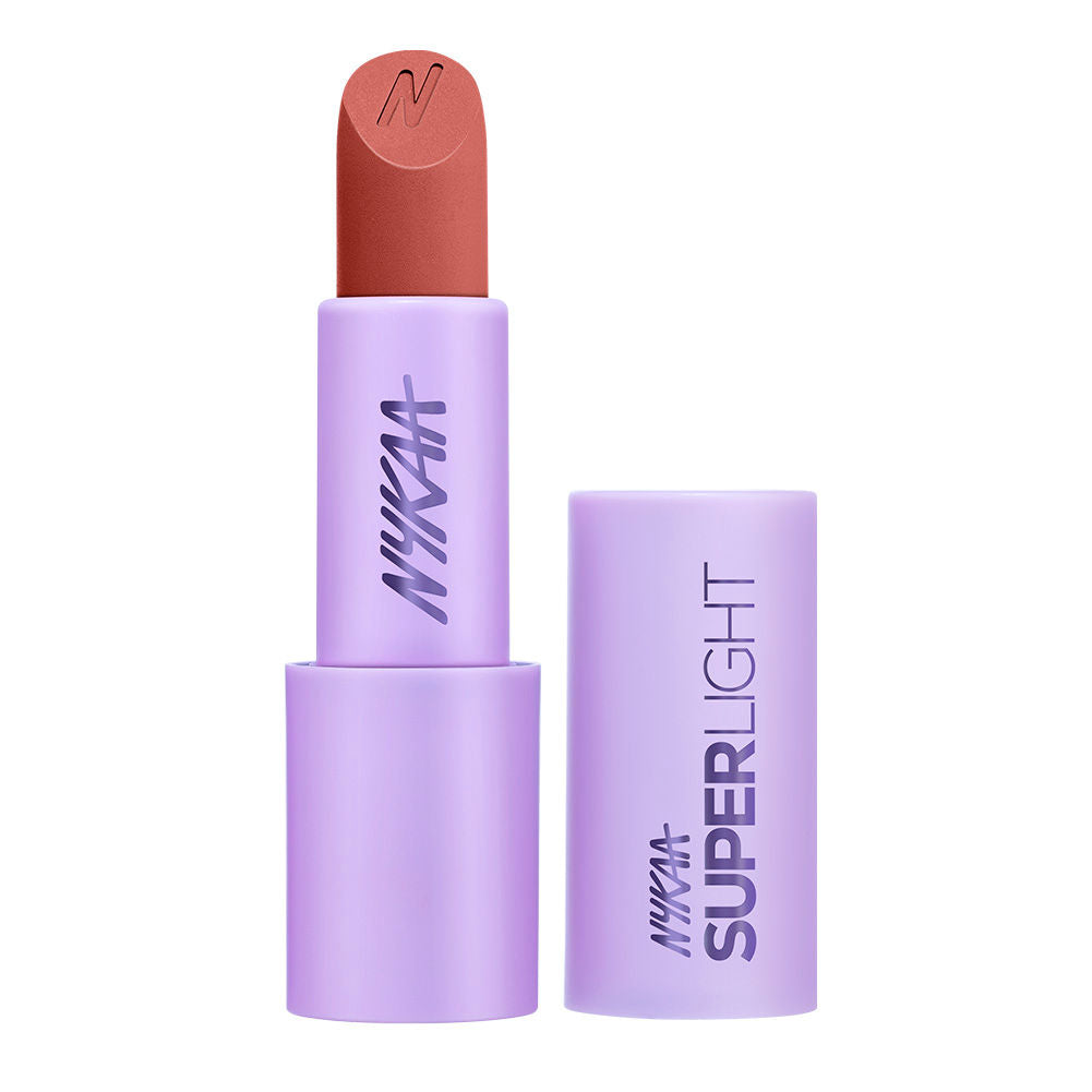 Nykaa Superlight Feather touch Lipstick (4.2g)