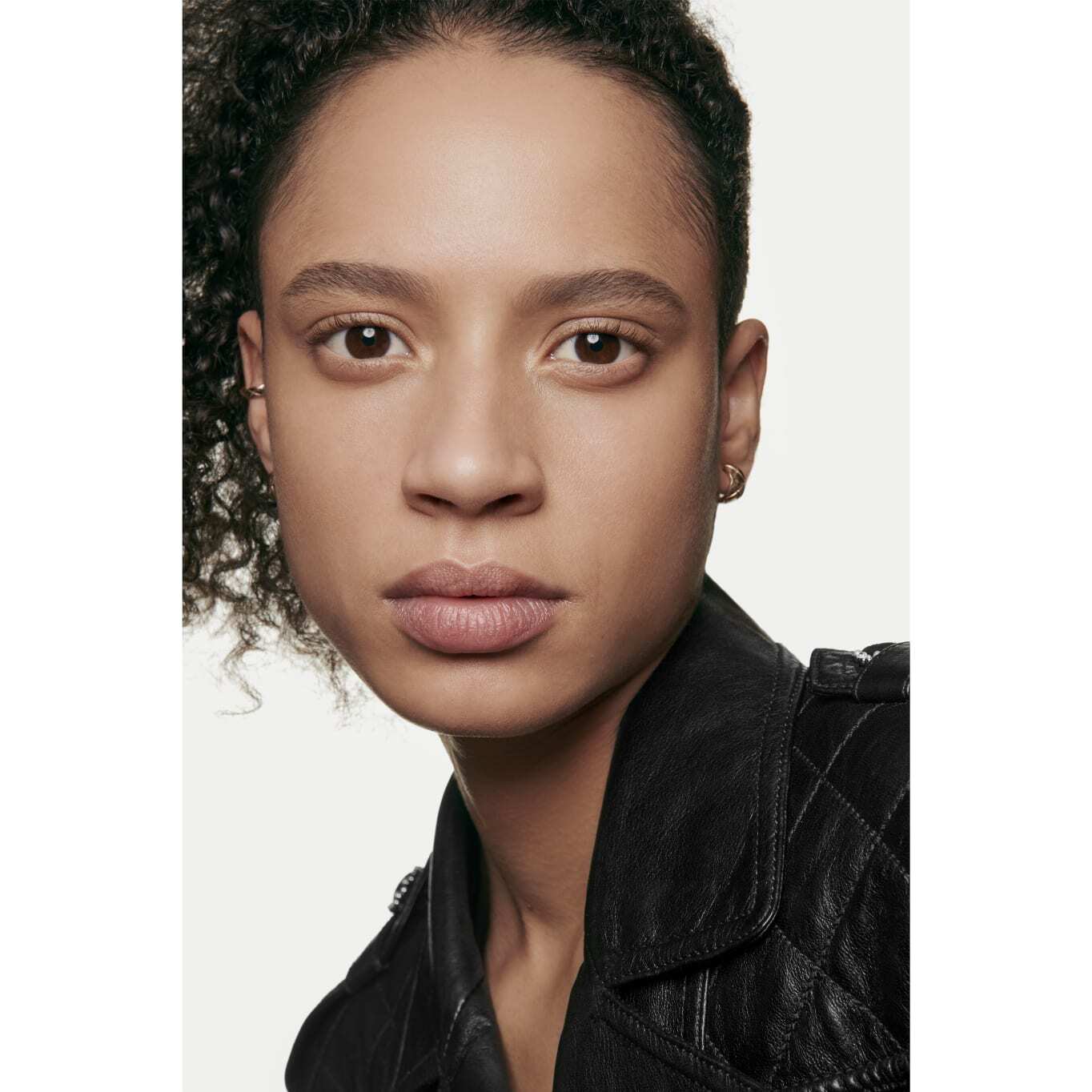 Chanel LES BEIGES Water-Fresh Complexion Touch 20ml