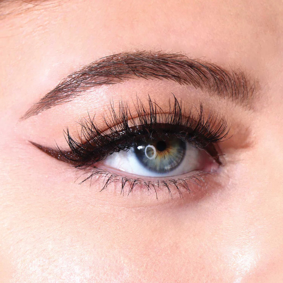 MOIRA Eye Catching Dip Liner (004 Brown) 2.5ml