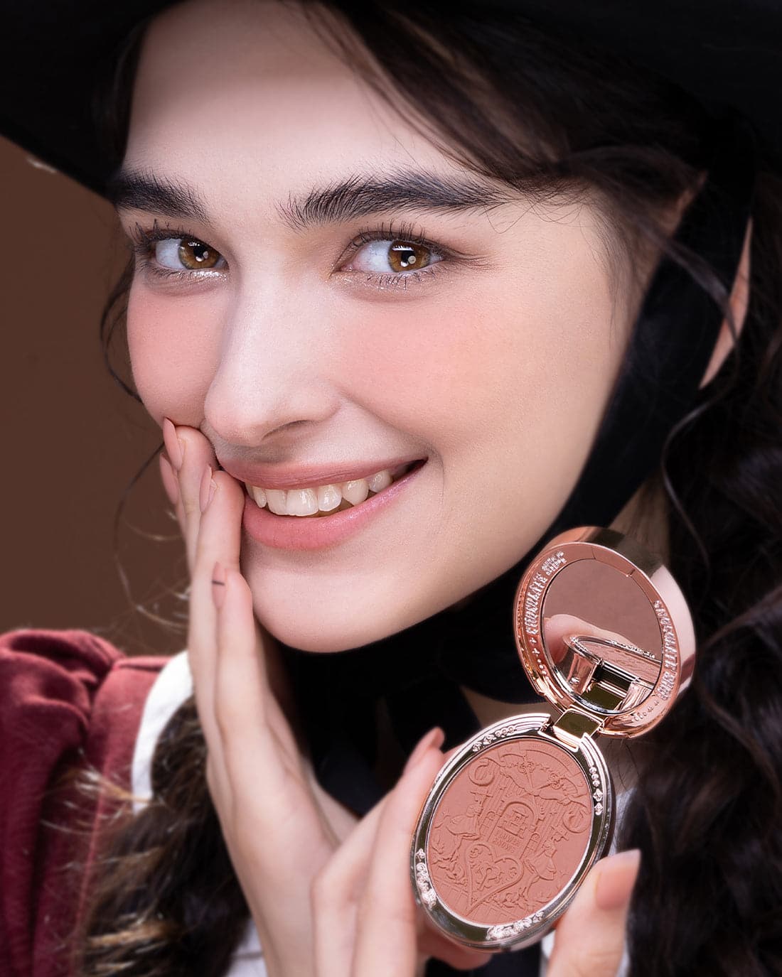 Flower Knows Chocolate Wonder Shop Embossed Blush