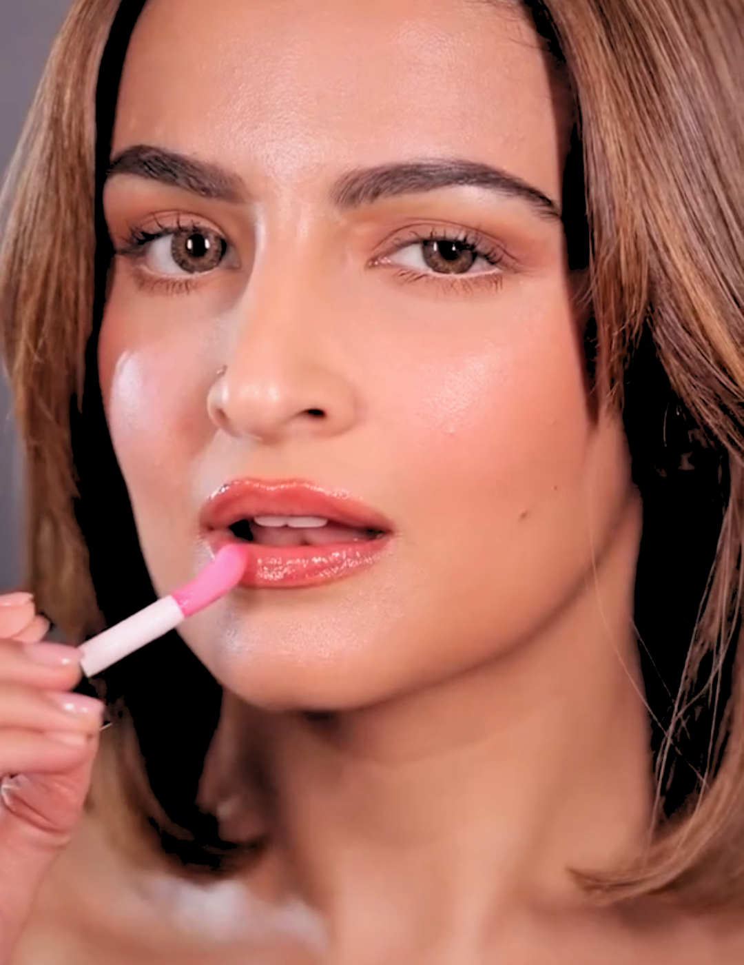 MRBR x AB AVIPREET BINDRA OBEROI LIP OIL FOR A GLOSSY LOOK 10ml