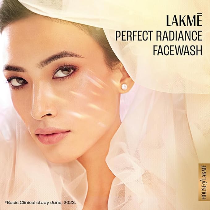 LAKMÉ Perfect Radiance Brightening Facewash 50g