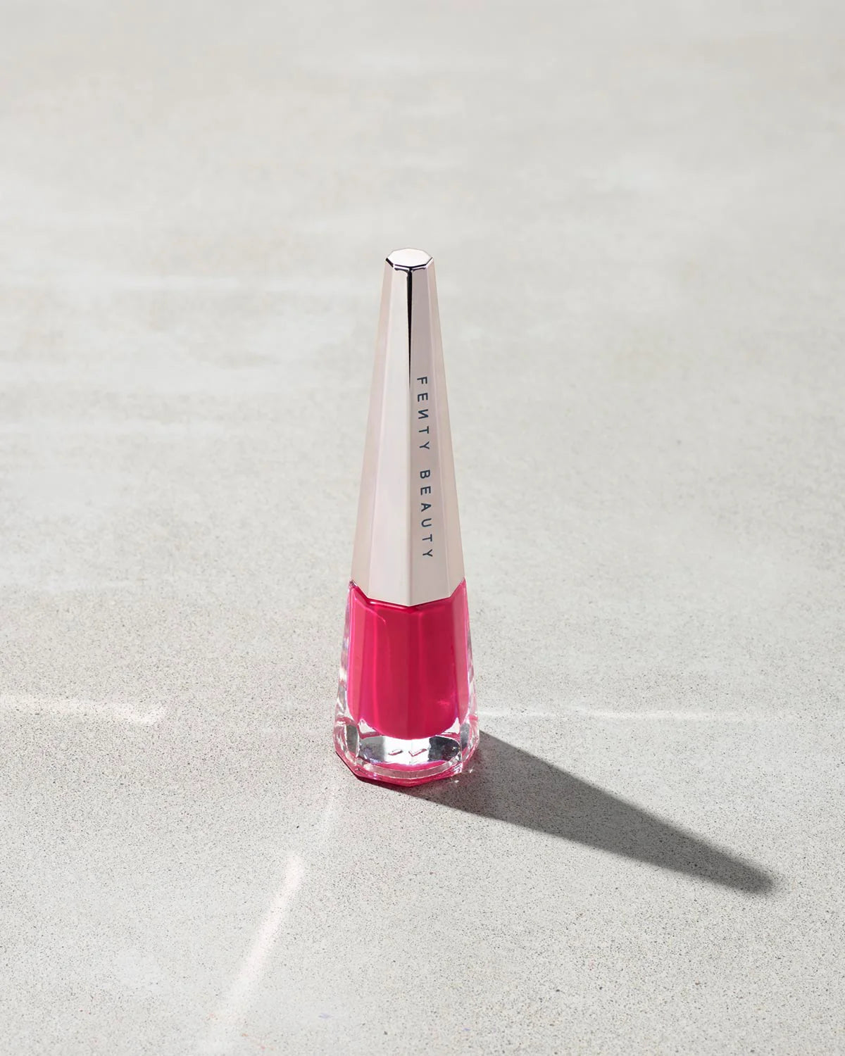 Fenty Beauty By Rihanna Stunna Lip Paint