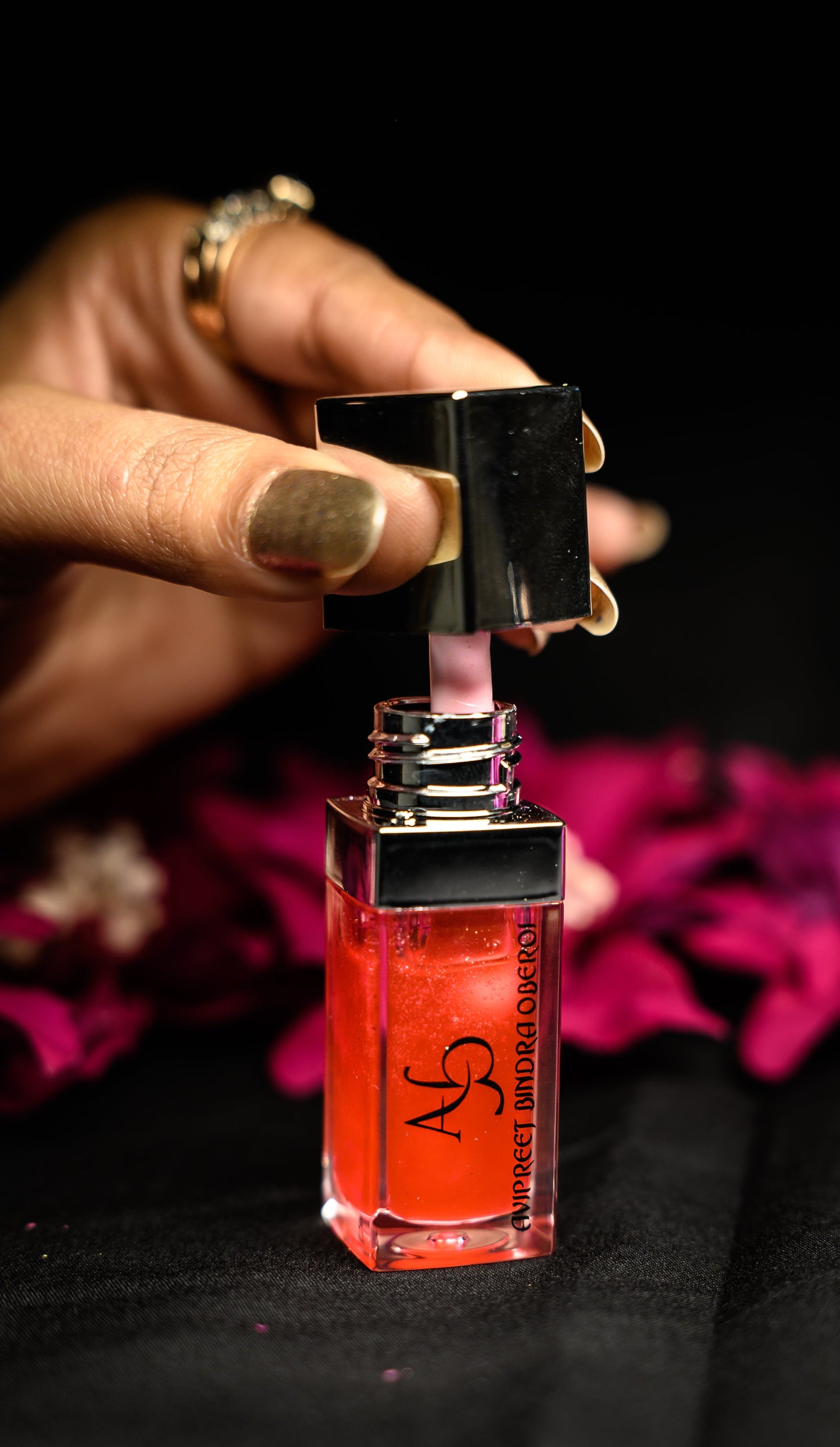 MRBR x AB AVIPREET BINDRA OBEROI LIP OIL FOR A GLOSSY LOOK 10ml