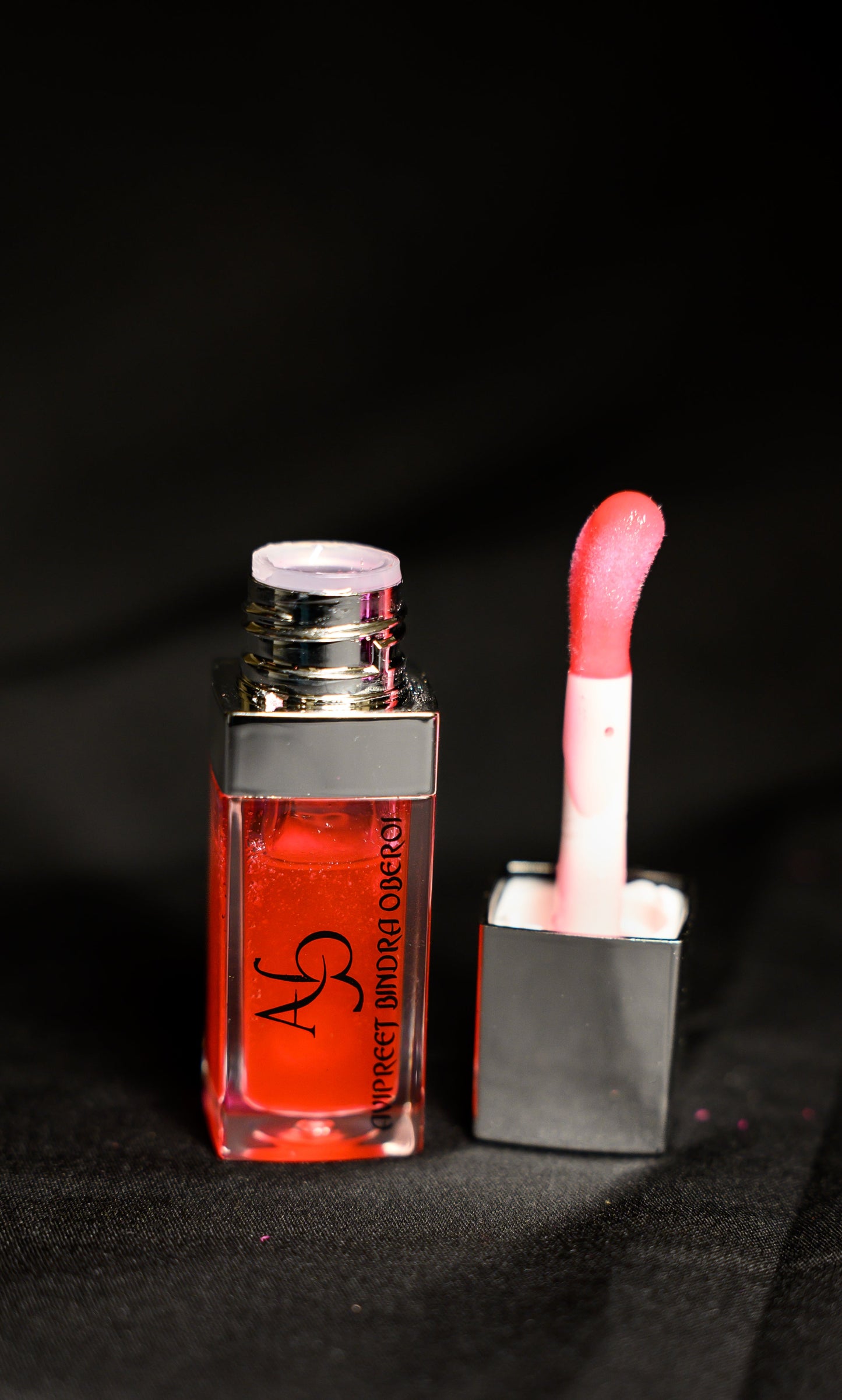 MRBR x AB AVIPREET BINDRA OBEROI LIP OIL FOR A GLOSSY LOOK 10ml