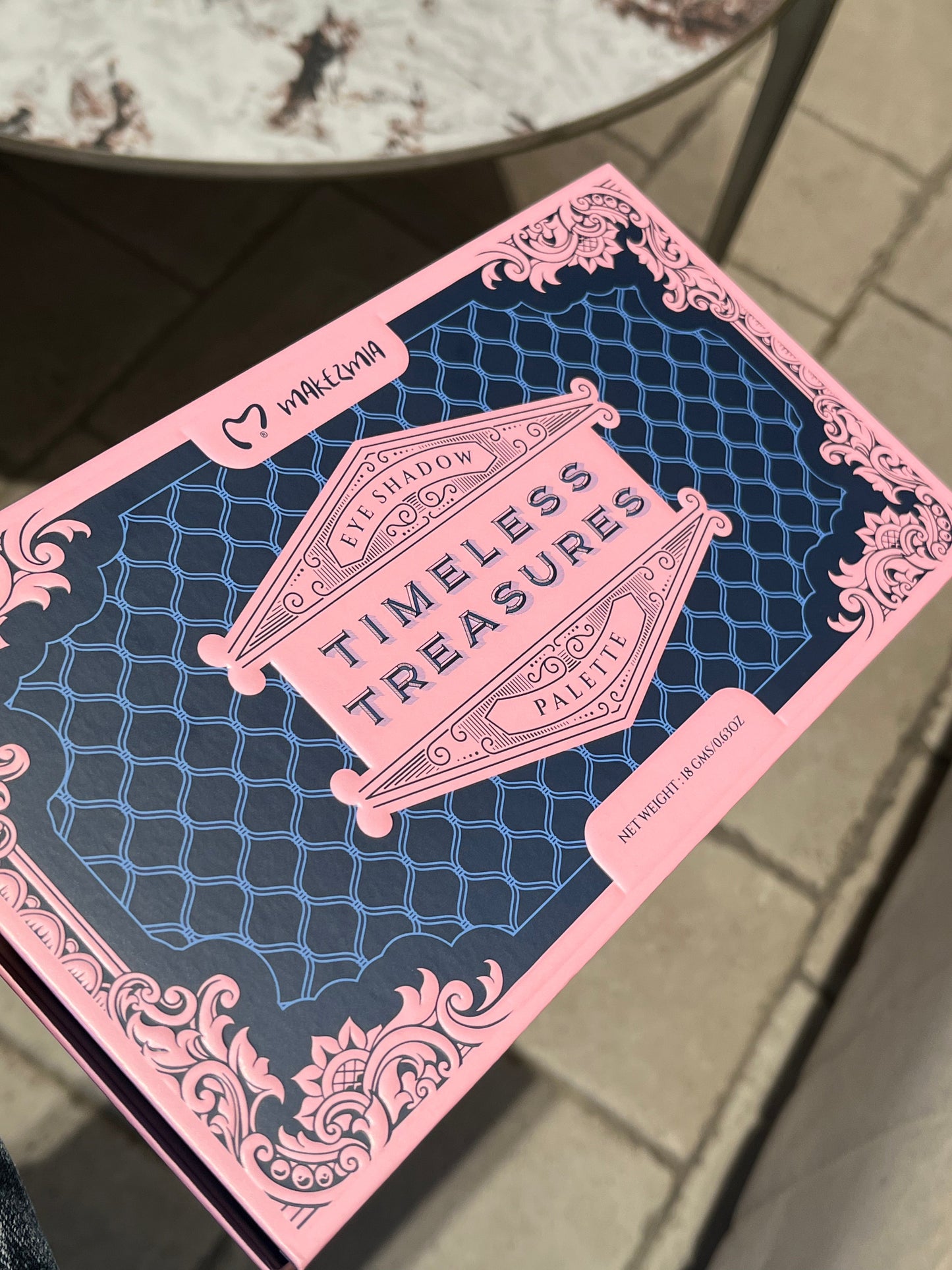 MAKEZMIA Timeless Treasures Palette 18g