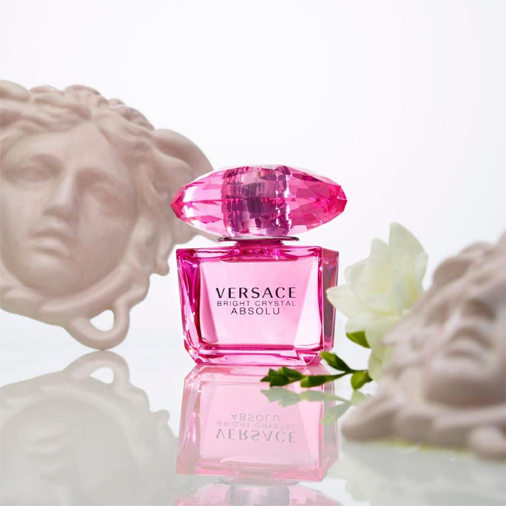 Versace Bright Crystal Absolu Eau De Parfum (50ml)