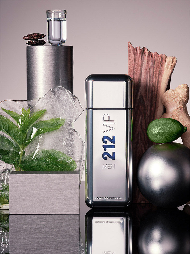 Carolina Herrera 212 VIP Men Eau De Toilette (100ml)